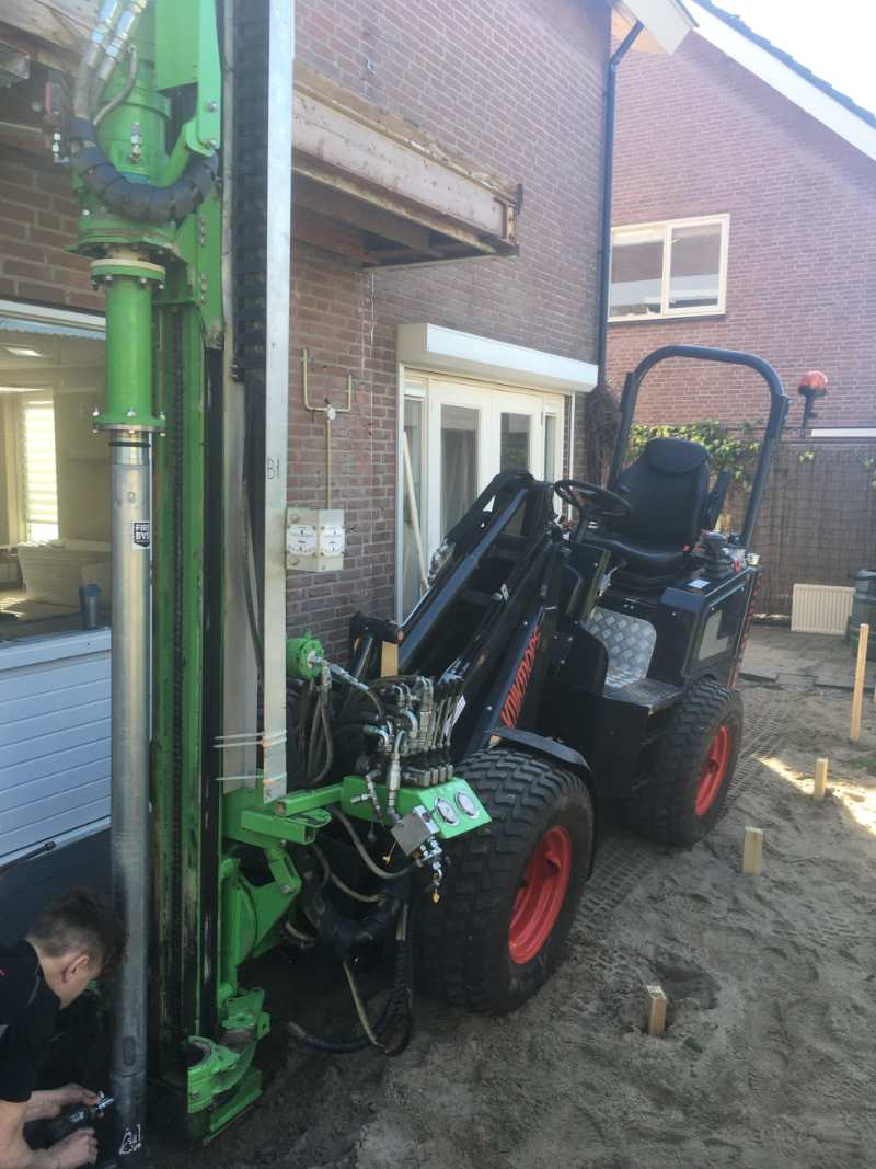 Voor deze aanbouw heeft Van Aken Schroeffunderingen een fundering voor een aanbouw gerealiseerd